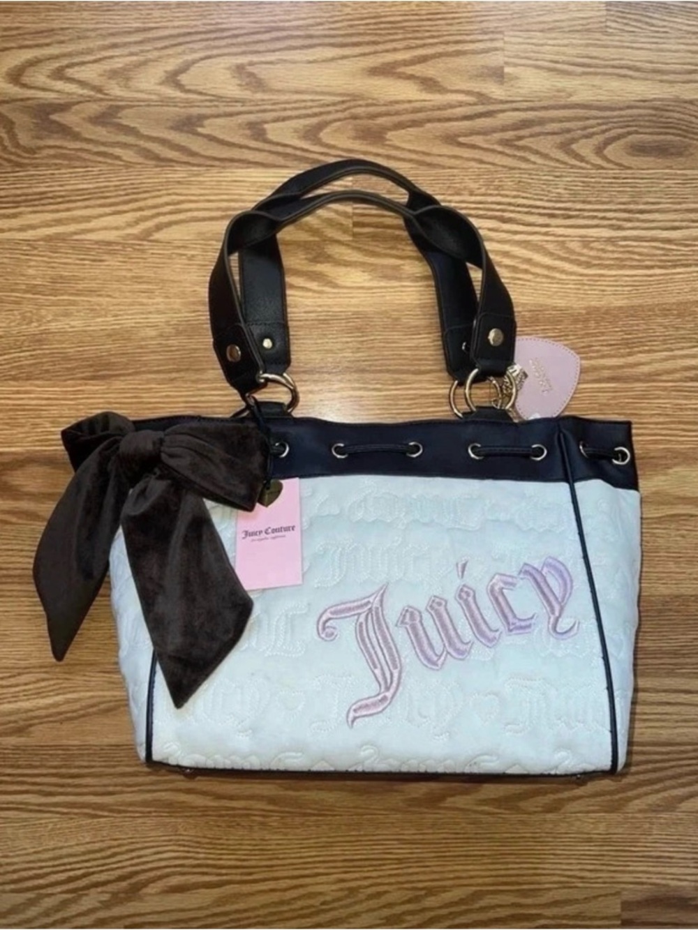 Juicy Couture White Quilted Tote with Black Trim and Pink Logo